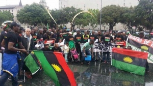 Several injured as IPOB clash with Army in Umuahia.