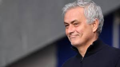 Roma appoints Mourinho as new coach